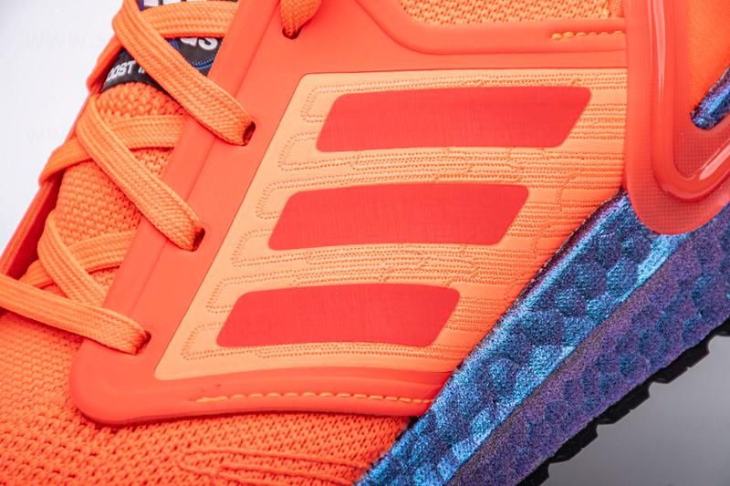adidasUnisex Ultra Boost 2020 - Solar Red