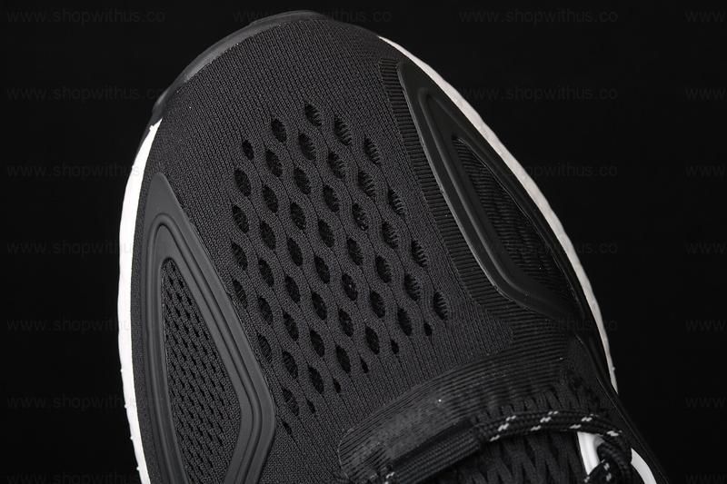adidasUnisex ZX 2K Boost - Black Iridescent