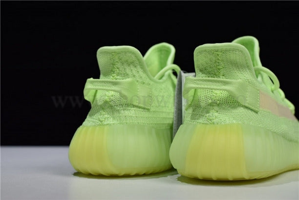 YEEZY Boost 350 V2 - Glow
