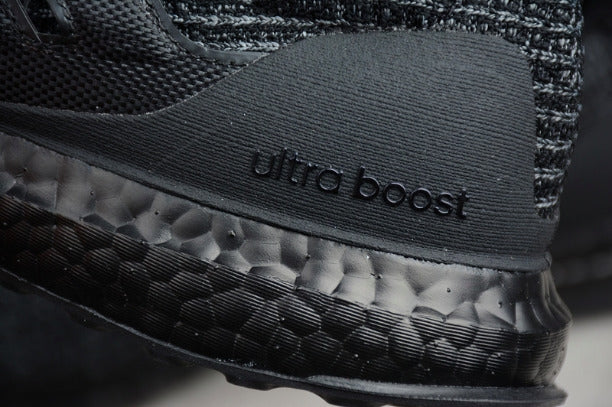 Ultra Boost 4.0 - Triple Black