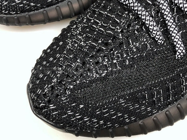 YEEZY Boost 350 V2 Static - Black Reflective
