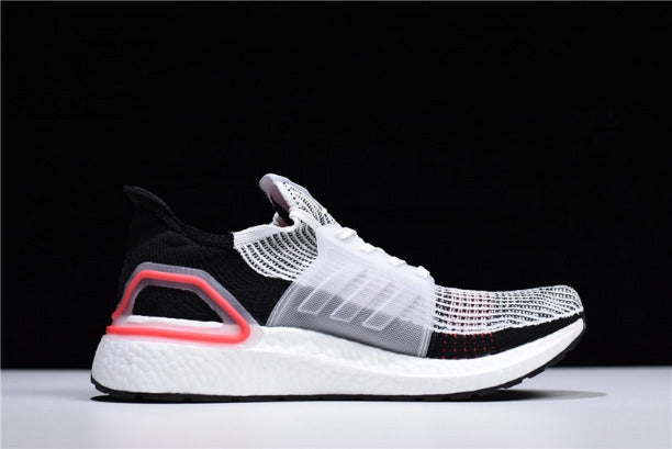 Running Ultra Boost 19 - Black/Cloud White/Pink