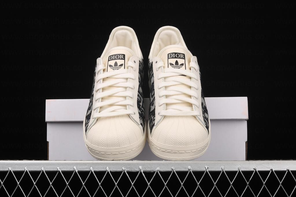 DI0R x Superstar