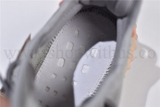 YEEZY Boost 350 V2 - True Form