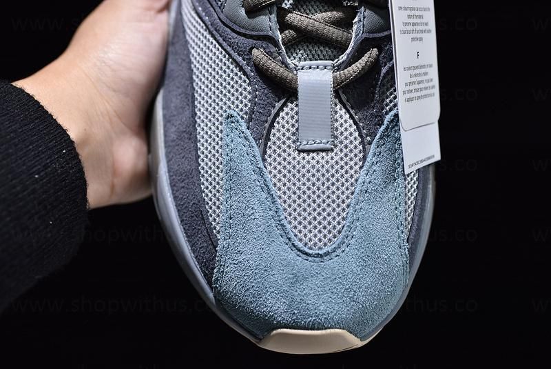 YEEZY Boost 700 -Teal Blue