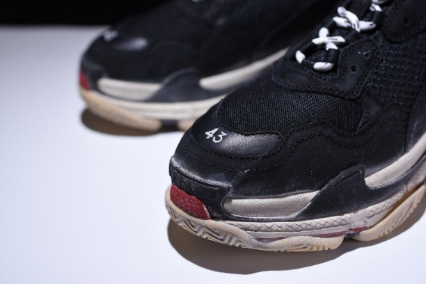 BalenciagaUnisex Triple S Mesh  Nubuck and Leather Sneakers - Black/Red
