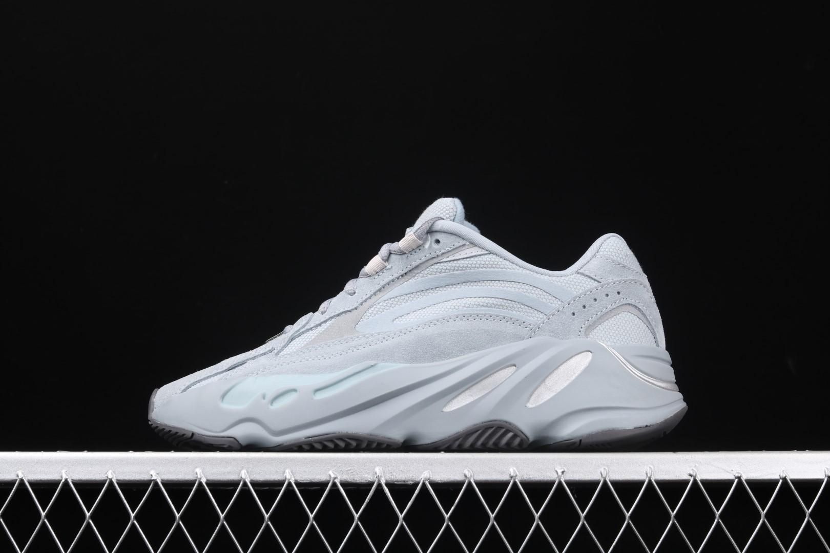adidasUnisex Yeezy Boost 700 - Hospital Blue