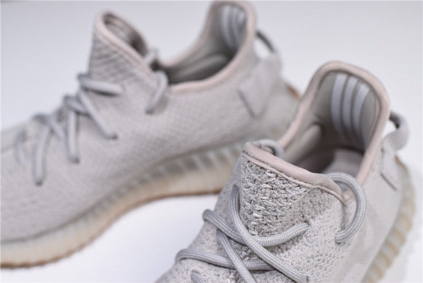 YEEZY Boost 350 v2 - Sesame