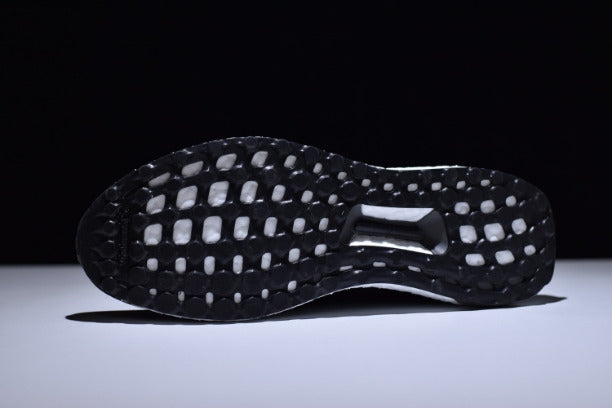 Training ACE 16+ Purecontrol ULTRABOOST - Black
