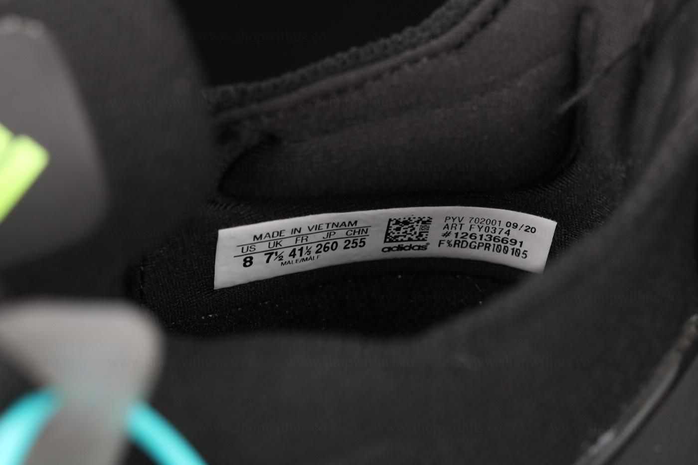 adidasUnisex Ultraboost 21 - Black/Solar Yellow
