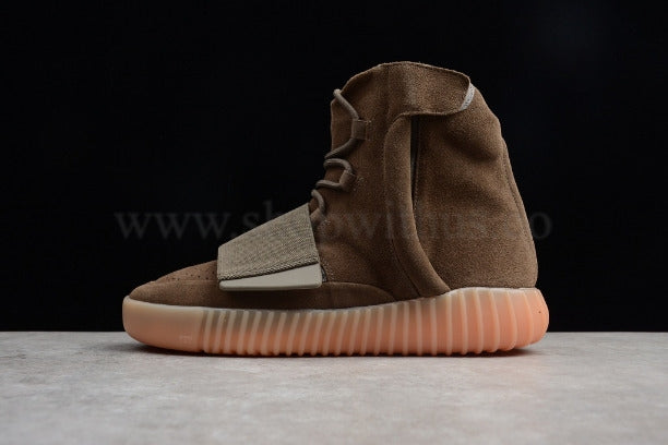 Yeezy Boost 750 - Chocolate