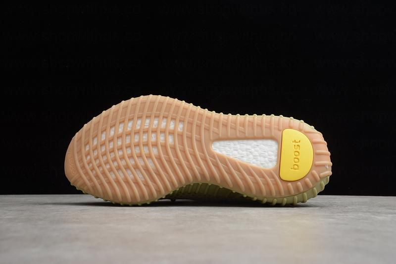 YEEZY Boost 350 V2 - Sulfur