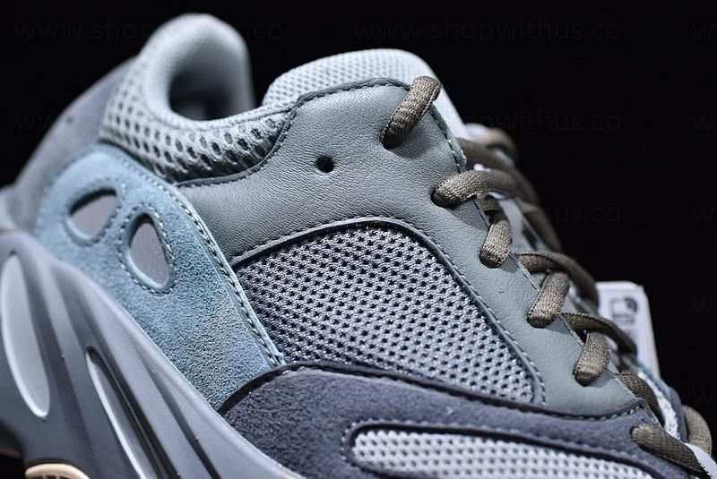 YEEZY Boost 700 -Teal Blue
