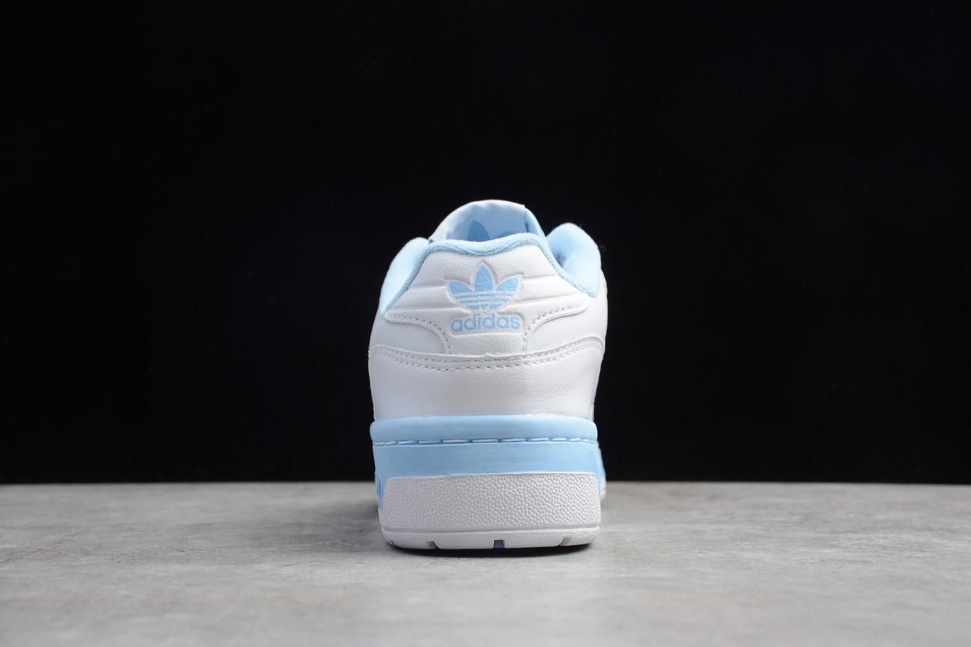 Rivalry Low - Cloud White/Glow Blue