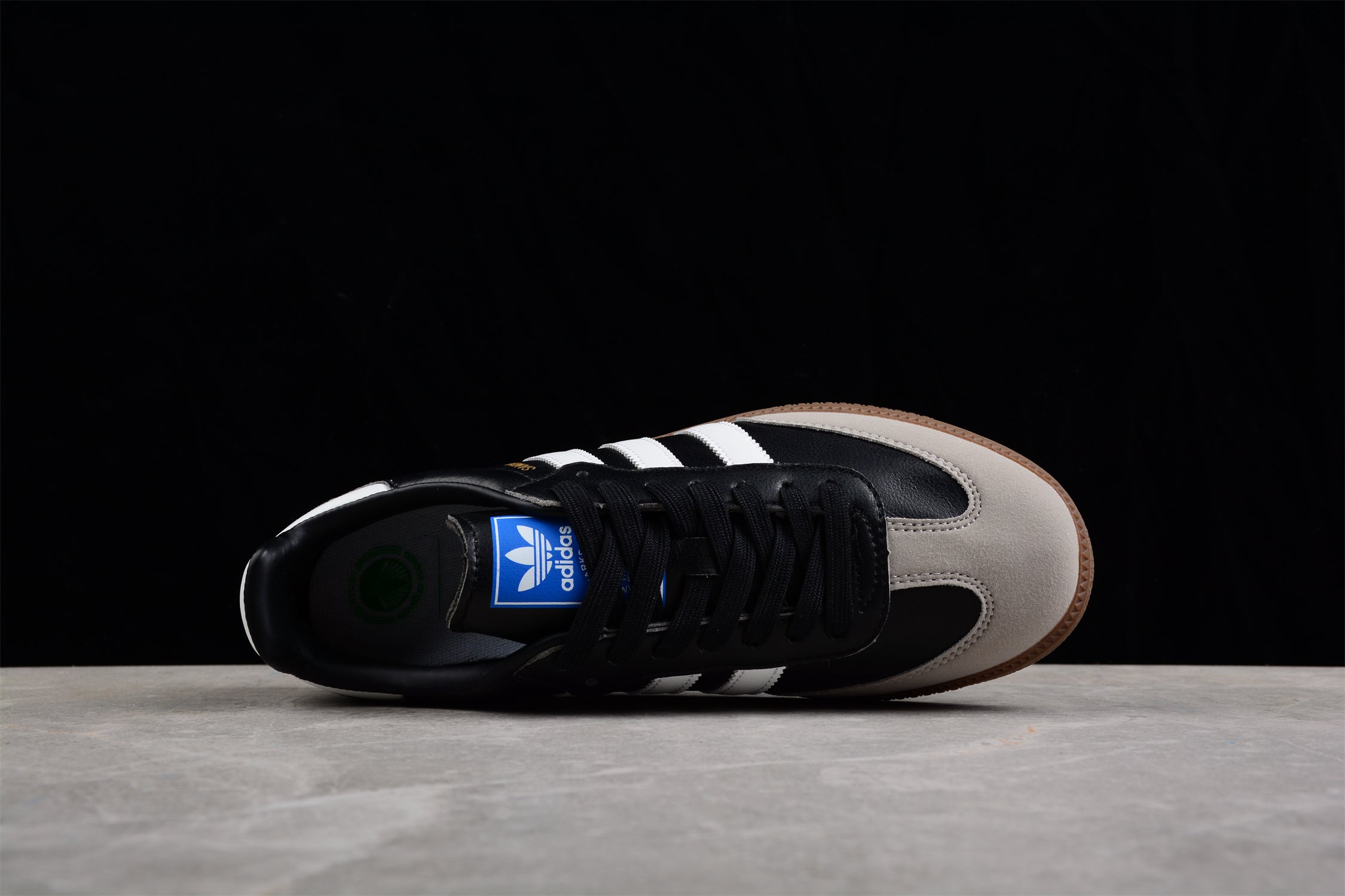 adidasUnisex Samba Vegan - Black
