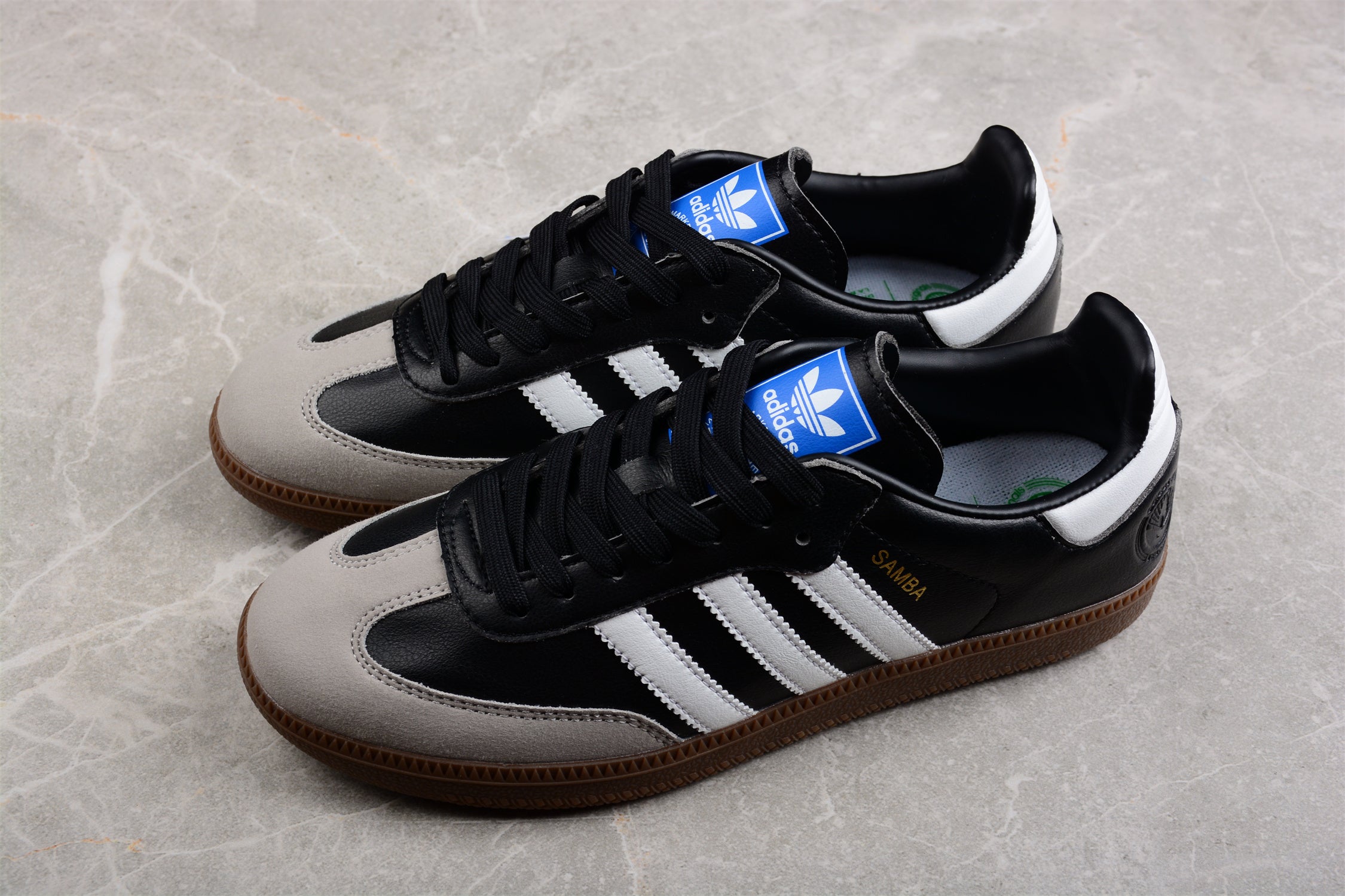 adidasUnisex Samba Vegan - Black