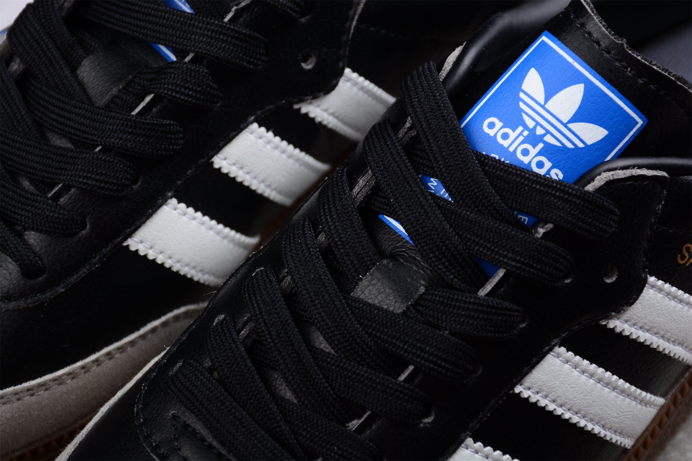 adidasUnisex Samba Vegan - Black