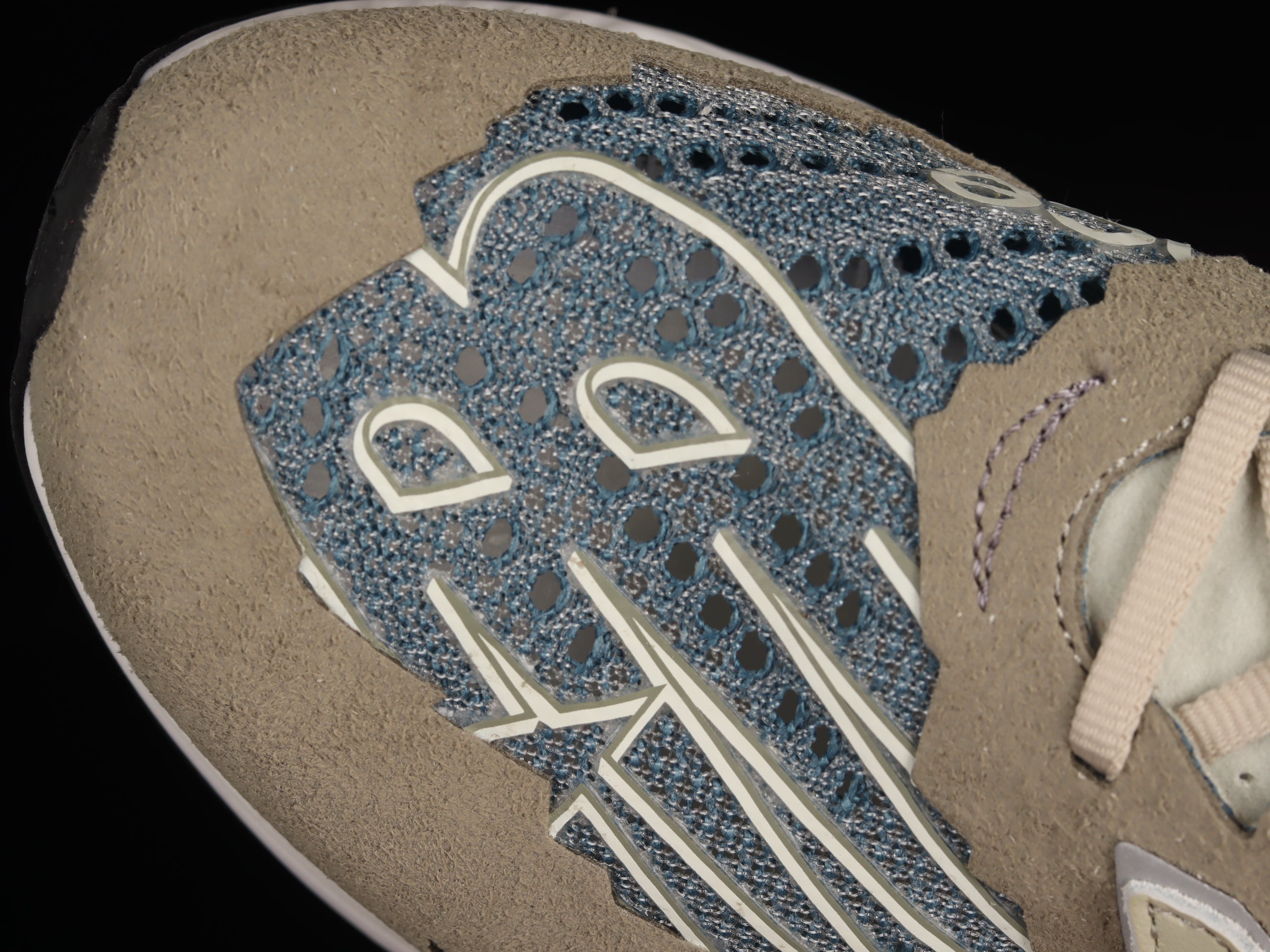 New Balance x Tokyo Design Studio Fuelcell RC Elite v2 - Grey