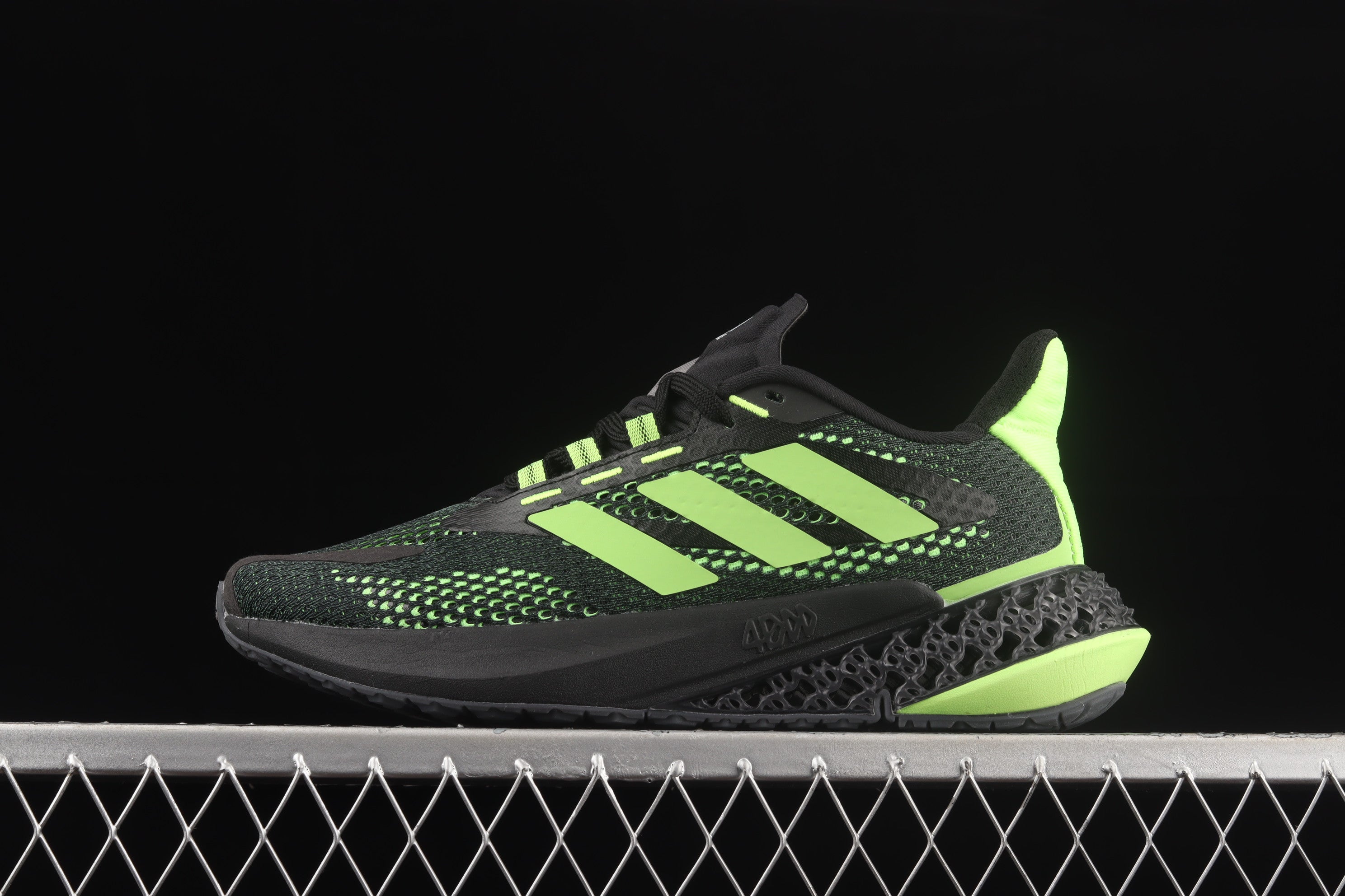 adidasUnisex 4DFWD Pulse - Core Black /Signal Green