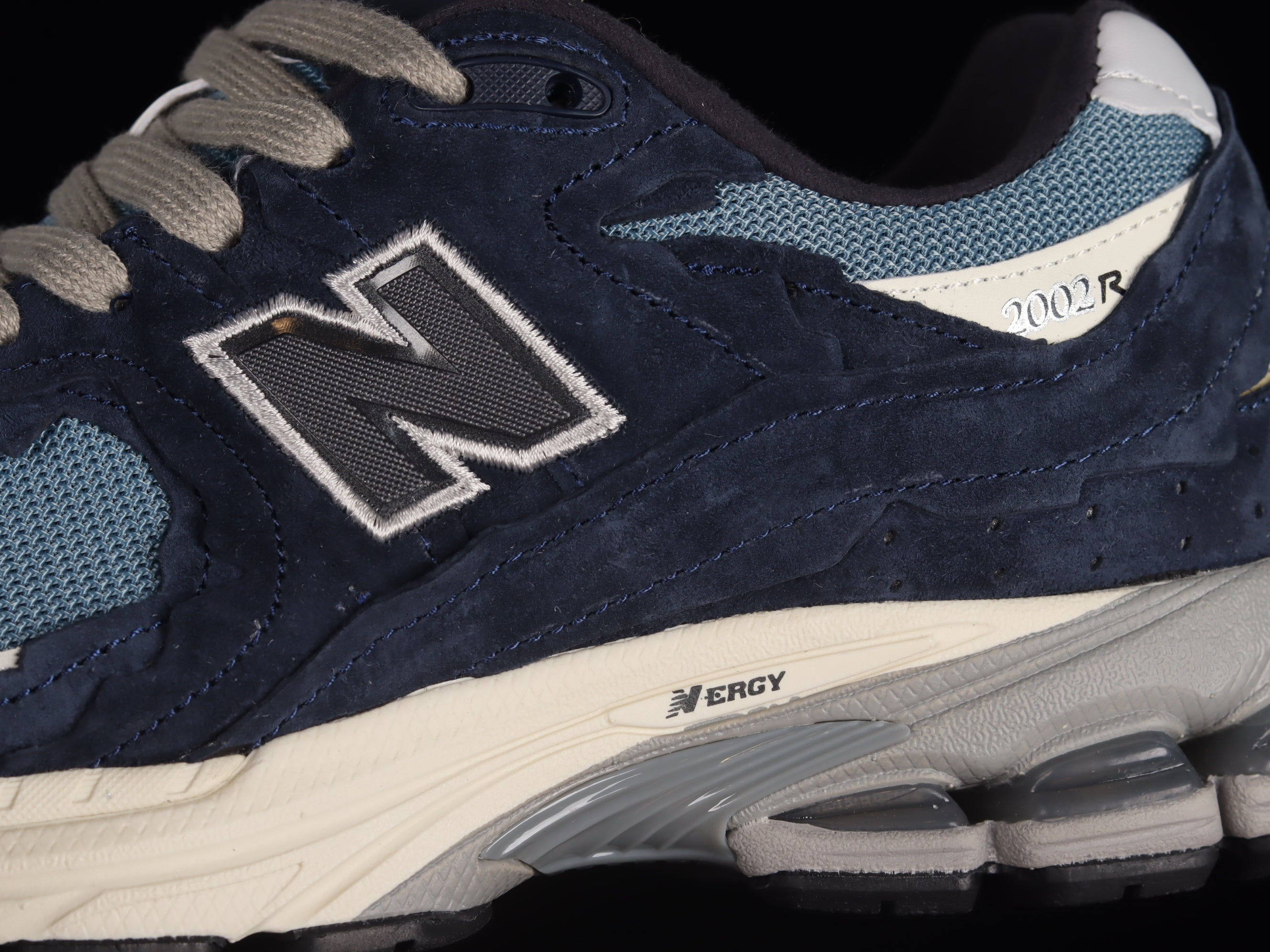 New Balance 2002R Protection Pack - Dark Navy