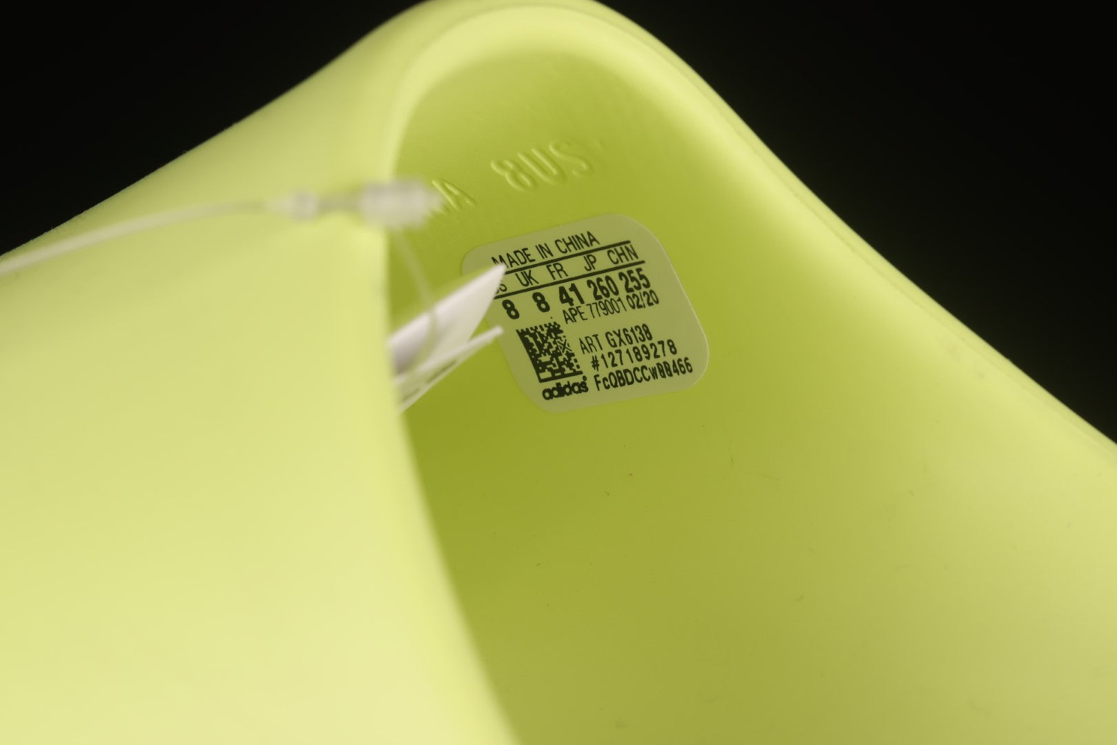 adidasUnisex Yeezy Slide - Glow Green