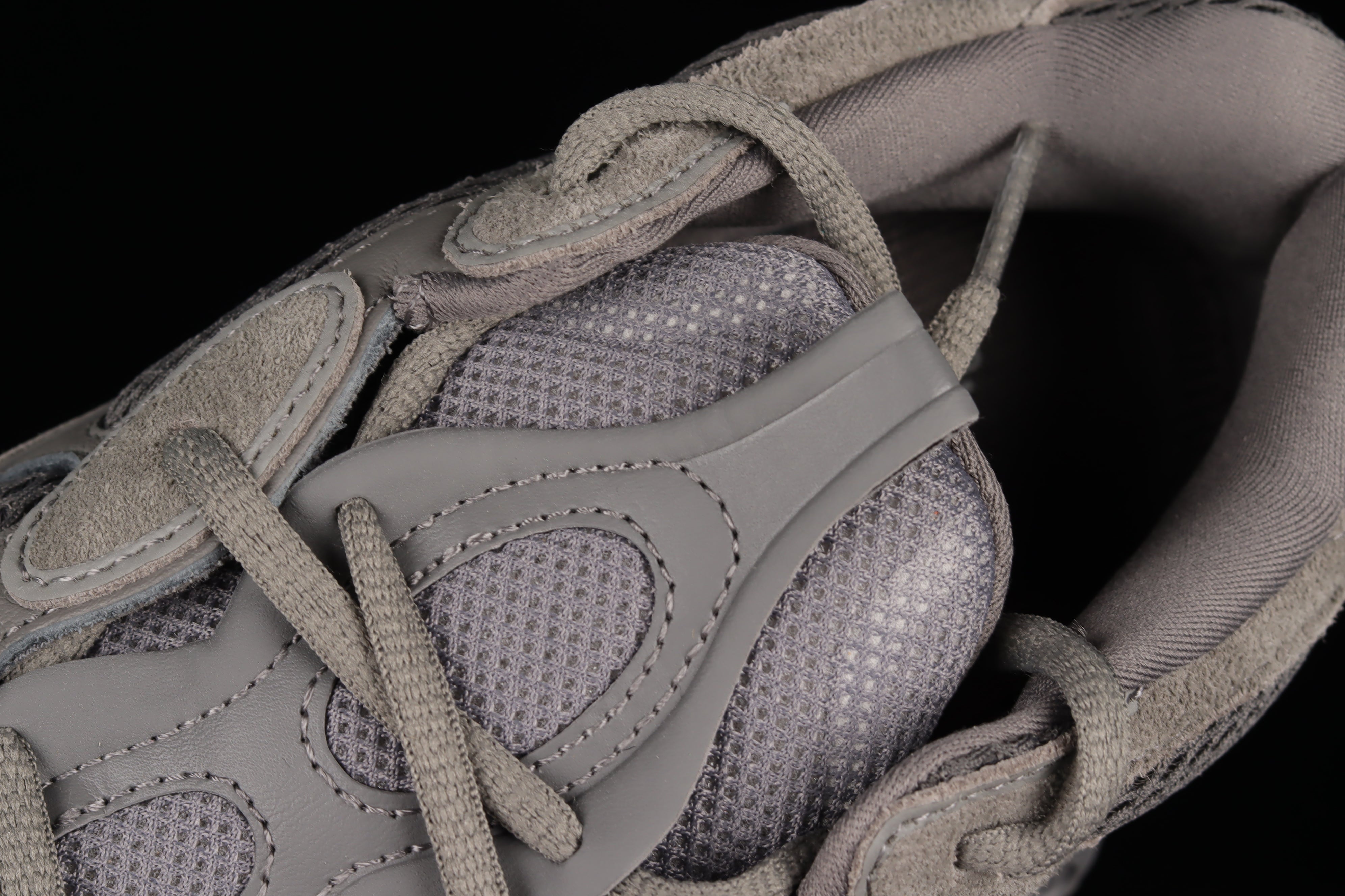 Yeezy 500 - Granite