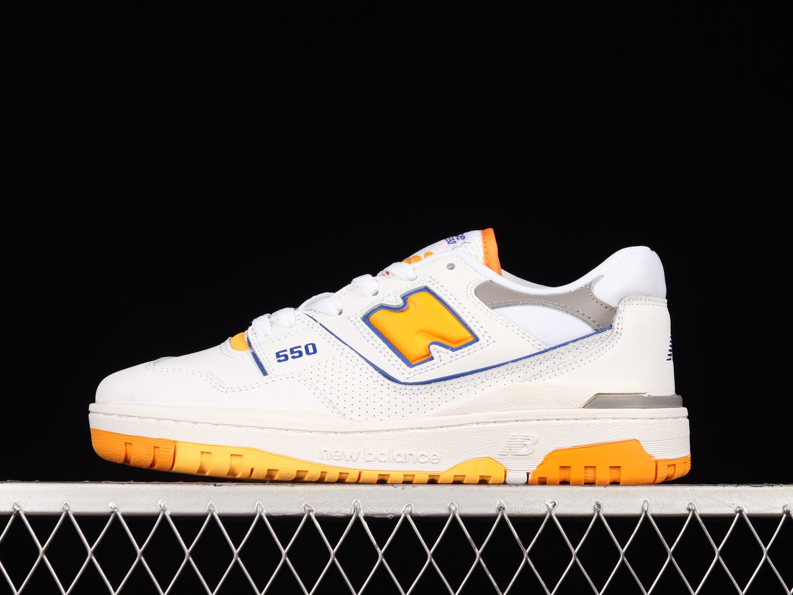 New Balance 550 - White/Vibrant Orange
