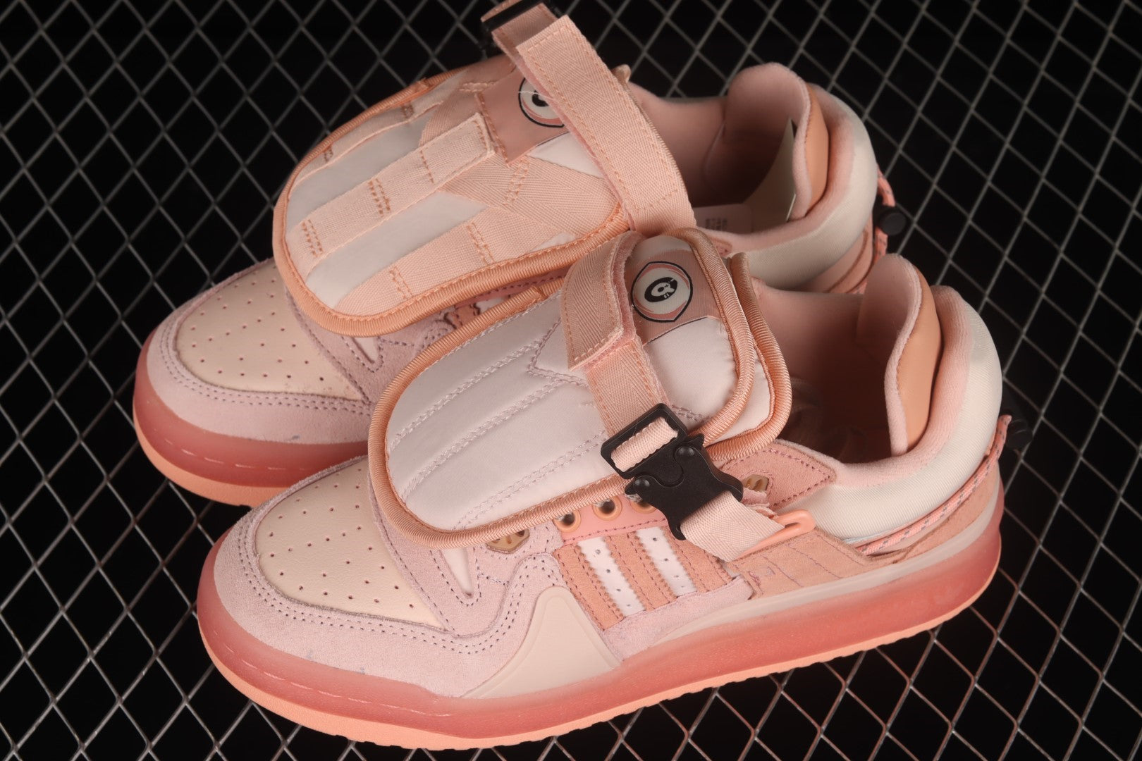 adidasUnisex Forum Low Bad Bunny - Pink Easter Egg