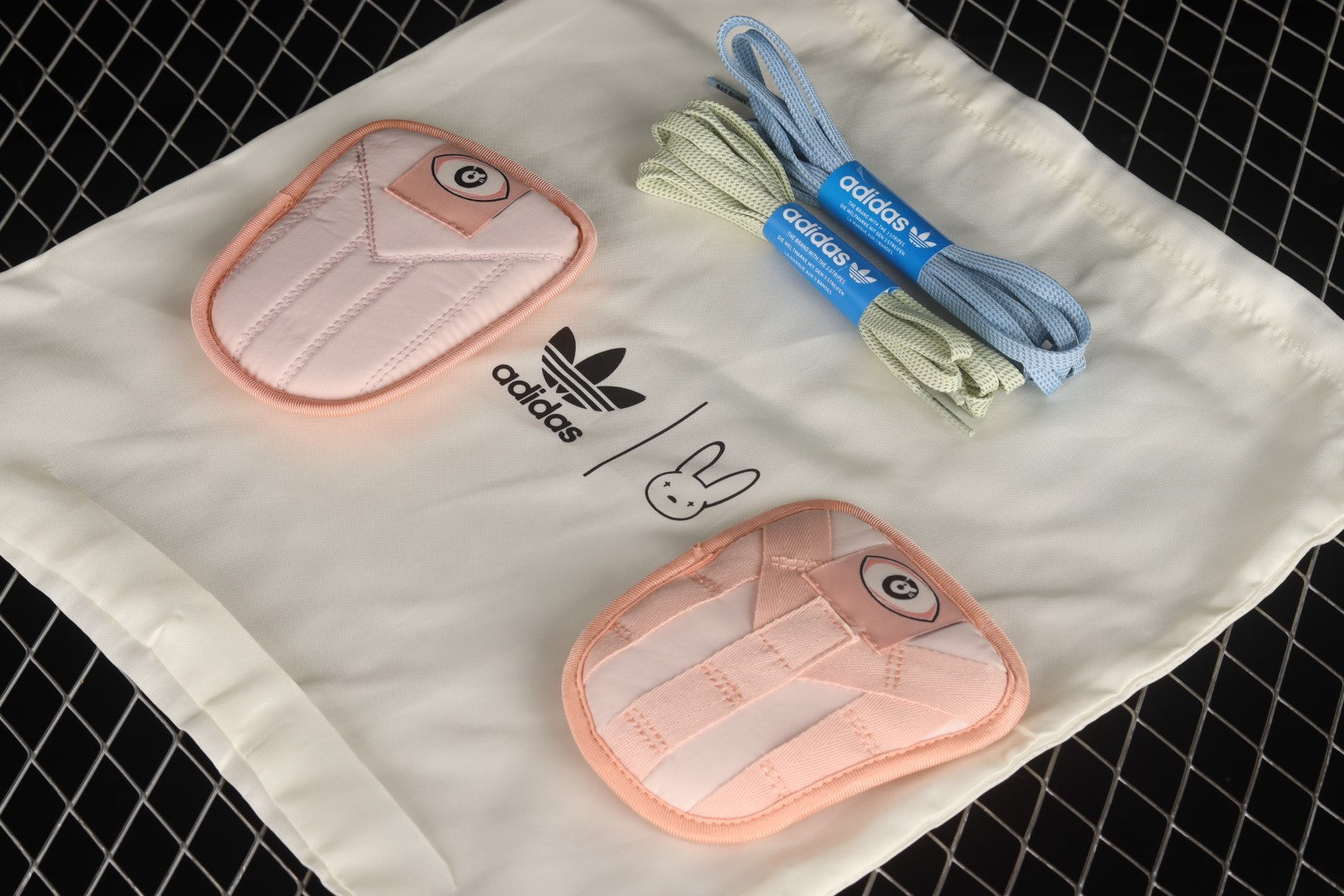 adidasUnisex Forum Low Bad Bunny - Pink Easter Egg