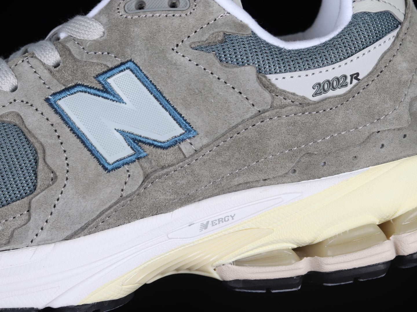 New Balance 2002R - Protection Pack - Mirage Grey