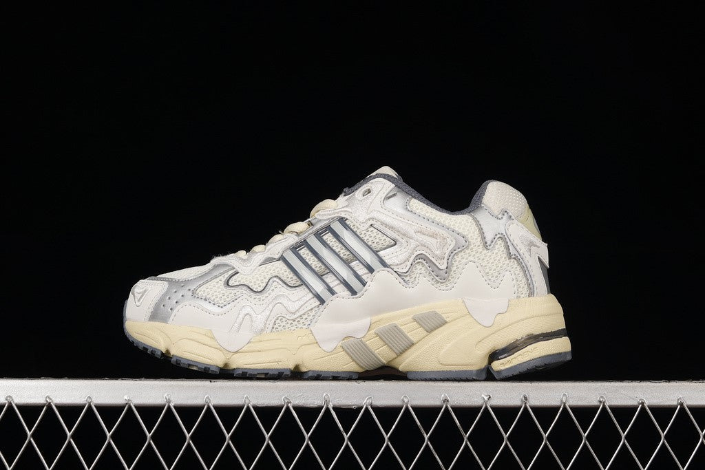 adidasUnisex Response CL Bad Bunny - White